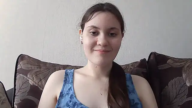 LanaLive online show from April 24, 2026, 5:43 am