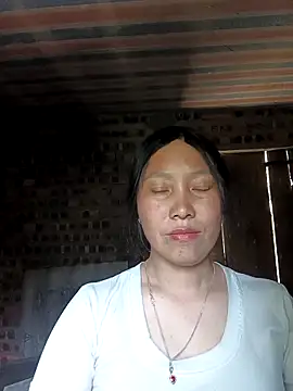 vesla-2k online show from March 2, 2026, 4:47 am