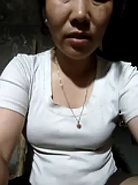 vesla-2k online show from April 7, 2026, 9:48 pm