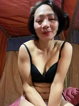 Some-03 online show from February 9, 2026, 2:26 am