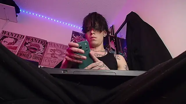 Anhony Muscle online show from February 17, 2026, 7:20 pm