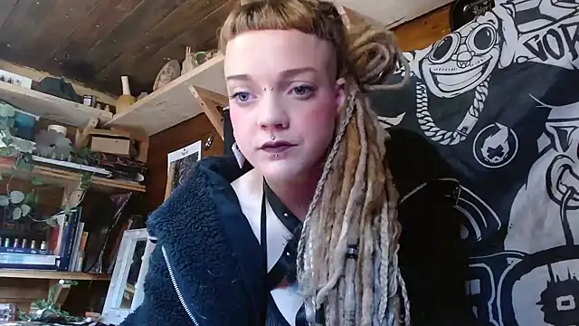 spiralhokkaido23 online show from April 19, 2026, 9:19 am