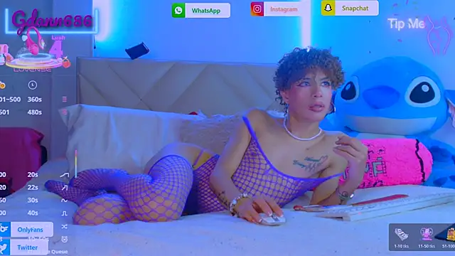 gdann686 online show from February 16, 2026, 3:46 am