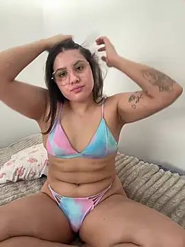 chinaaa2333 online show from January 14, 2026, 2:23 pm