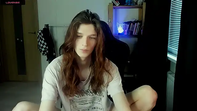 iceseeker2 online show from March 16, 2026, 11:47 am