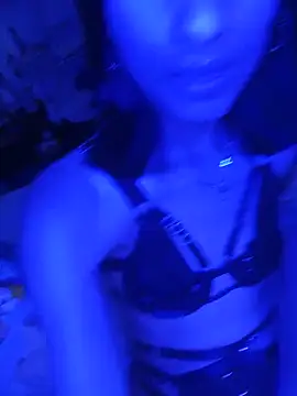 Snapshot of Zohara_Lpe23o chatting on June 6, 2026, 4:17 am Zohara Lpe23o online show from June 6, 2026, 4:17 am