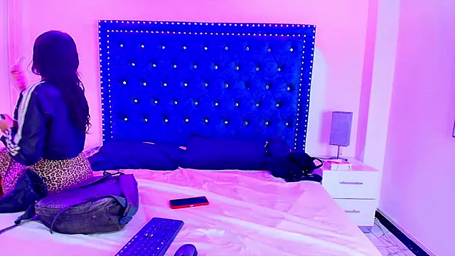 Vero and stive online show from February 23, 2026, 7:11 pm