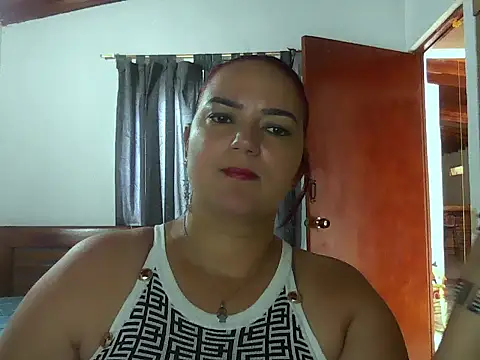 Snapshot of Roja_tentacion chatting on March 13, 2026, 7:31 pm Roja tentacion online show from March 13, 2026, 7:31 pm