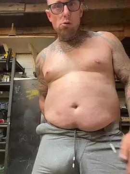 Snapshot of WIDBIGWHITECOCK chatting on July 6, 2026, 3:14 am WIDBIGWHITECOCK online show from July 6, 2026, 3:14 am