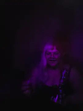 LunaLuxxx666 online show from June 24, 2026, 4:50 pm