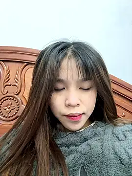 Snapshot of Lyli-122 chatting on January 10, 2026, 2:13 am Lyli-122 online show from January 10, 2026, 2:13 am