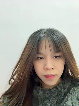 Snapshot of Lyli-122 chatting on January 11, 2026, 10:31 am Lyli-122 online show from January 11, 2026, 10:31 am