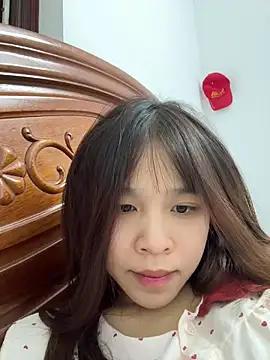 Snapshot of Lyli-122 chatting on March 1, 2026, 10:28 am Lyli-122 online show from March 1, 2026, 10:28 am