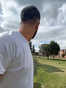 liam bronw online show from February 16, 2026, 2:02 pm