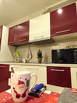 IRISWHITE17 online show from January 7, 2026, 6:05 am