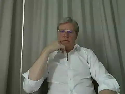 Snapshot of abibull chatting on April 29, 2026, 7:23 am abibull online show from April 29, 2026, 7:23 am