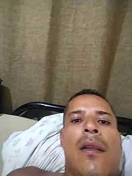 Gracho 25 online show from February 3, 2026, 2:53 am