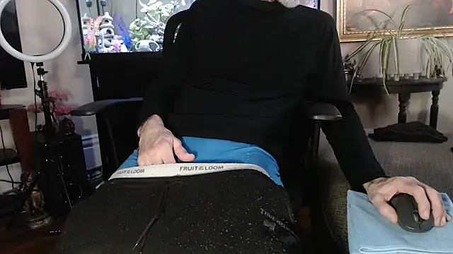 EspanolVato online show from February 18, 2026, 10:50 pm