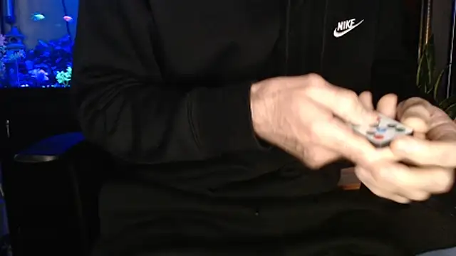 EspanolVato online show from April 21, 2026, 8:53 am