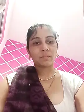 Hot ree85 online show from March 2, 2026, 6:25 am