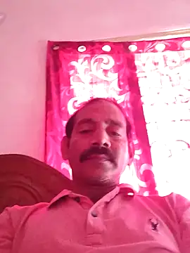 Snapshot of Mdsalu47 chatting on February 9, 2026, 8:18 am Mdsalu47 online show from February 9, 2026, 8:18 am
