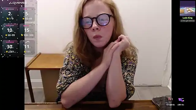 Snapshot of gingerslutt chatting on June 23, 2026, 1:14 am gingerslutt online show from June 23, 2026, 1:14 am