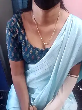 Snapshot of Flora_Telugu chatting on March 5, 2026, 8:32 am Flora Telugu online show from March 5, 2026, 8:32 am