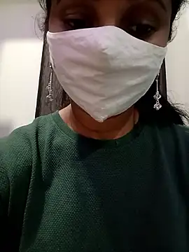 ammulu sexy online show from April 14, 2026, 5:02 am