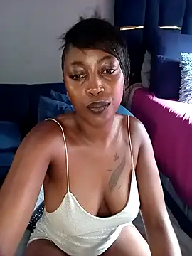 CocoButterxox online show from April 8, 2026, 6:46 am