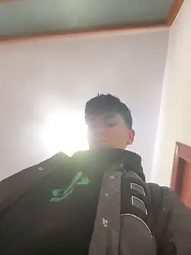 ravenryx online show from February 17, 2026, 3:40 pm