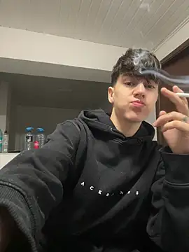 ravenryx online show from February 19, 2026, 3:52 pm