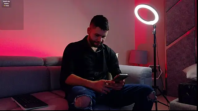 AndyKnoxx online show from March 24, 2026, 7:41 pm