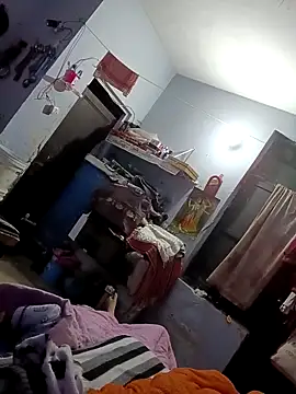 coupleshow-143 online show from February 4, 2026, 1:00 am