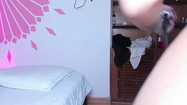 miiaa m1 online show from April 16, 2026, 7:14 pm