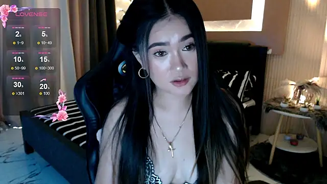Snapshot of simplykhate chatting on June 4, 2026, 2:50 am simplykhate online show from June 4, 2026, 2:50 am