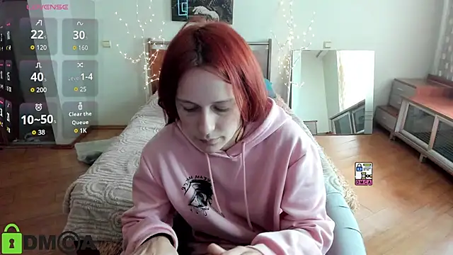 Lily Viola online show from April 7, 2026, 2:06 pm