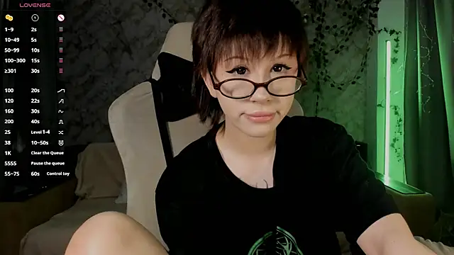 Necucubi02 online show from May 29, 2026, 7:39 am