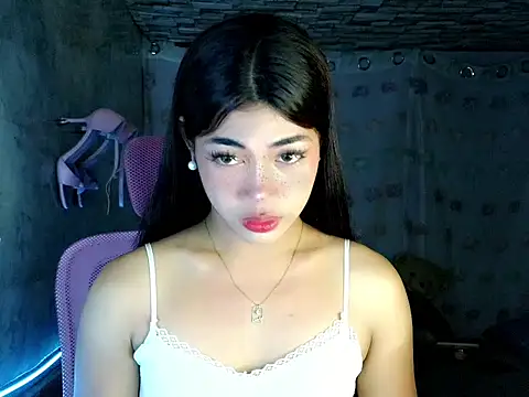 Margalona  online show from April 15, 2026, 7:58 pm