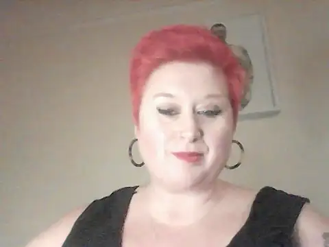 BustyRedxx online show from March 12, 2026, 6:36 pm