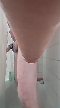 RyanTow06011148 online show from April 28, 2026, 3:44 am