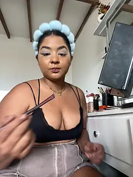 Isabella Belmont online show from January 8, 2026, 6:32 pm