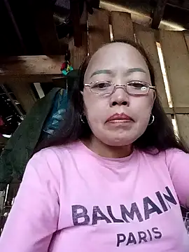 Agnes-baby online show from April 21, 2026, 2:51 am