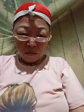 Snapshot of Agnes-baby chatting on July 19, 2026, 10:24 pm Agnes-baby online show from July 19, 2026, 10:24 pm
