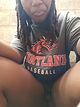 Bootyful me online show from February 3, 2026, 7:02 am