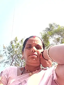 Manvi hote online show from January 13, 2026, 9:25 am