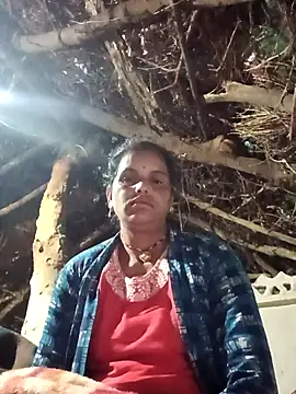 Manvi hote online show from February 4, 2026, 1:33 am