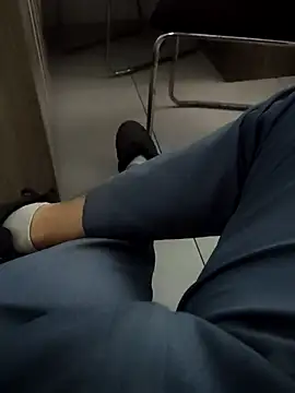 your hot dady online show from March 6, 2026, 9:11 pm