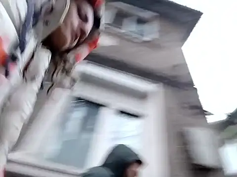 Snapshot of dear2002 chatting on January 11, 2026, 2:55 pm dear2002 online show from January 11, 2026, 2:55 pm