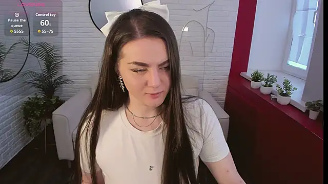 ScarletMur online show from April 19, 2026, 3:55 pm