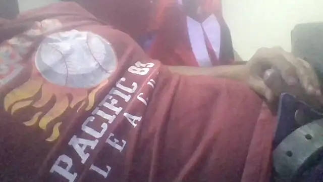 Snapshot of Leosexx chatting on March 6, 2026, 1:46 am Leosexx online show from March 6, 2026, 1:46 am